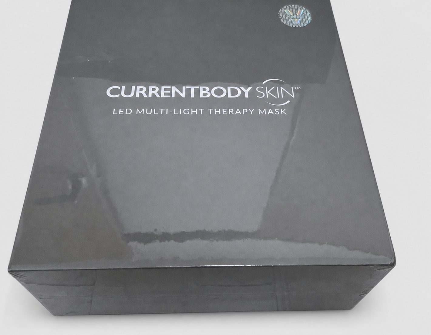 CurrentBody LEDマルチライトマスクの商品箱の正面
